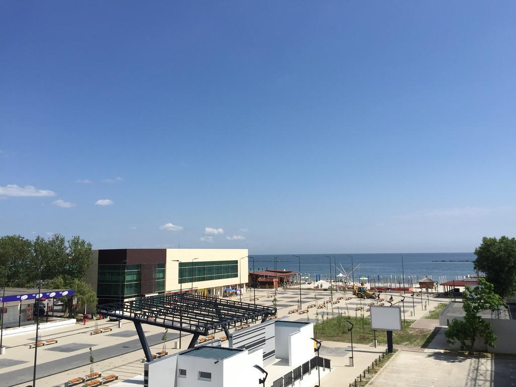 Hotel Mihaela Mamaia Buitenkant foto
