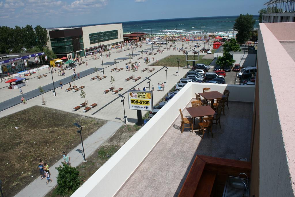 Hotel Mihaela Mamaia Buitenkant foto